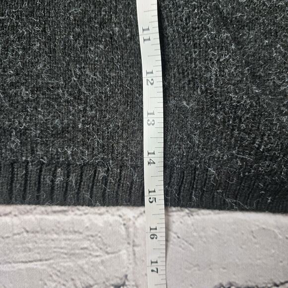 Out From Under Cozy Up Cropped Black Gray Sweater Bow Motif Size Medium - Picture 10 of 12